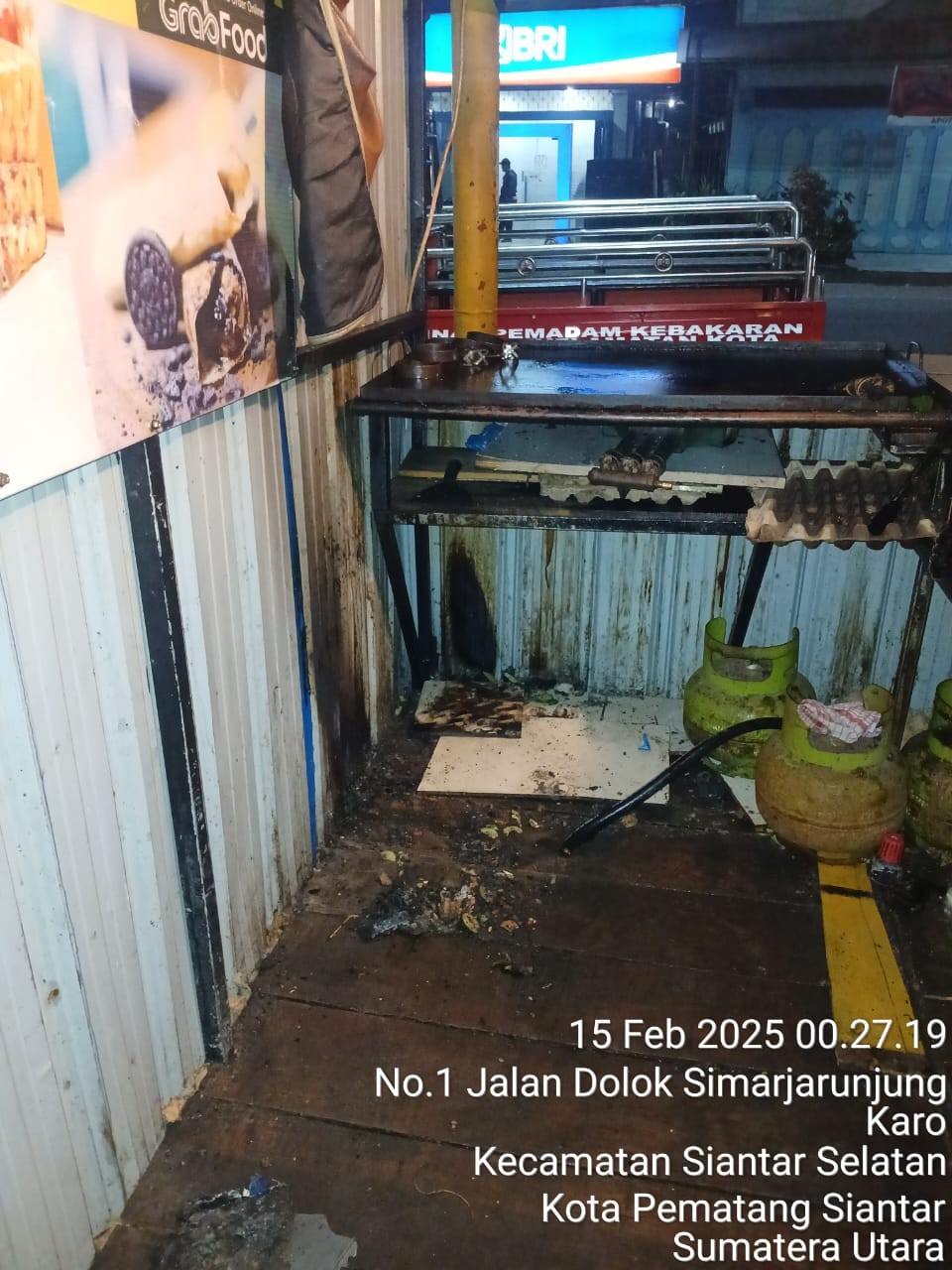 Kebakaran selang tabung gas di Sebuah Gerobak Jualan yang beralamat Jl. Melanthon Siregar