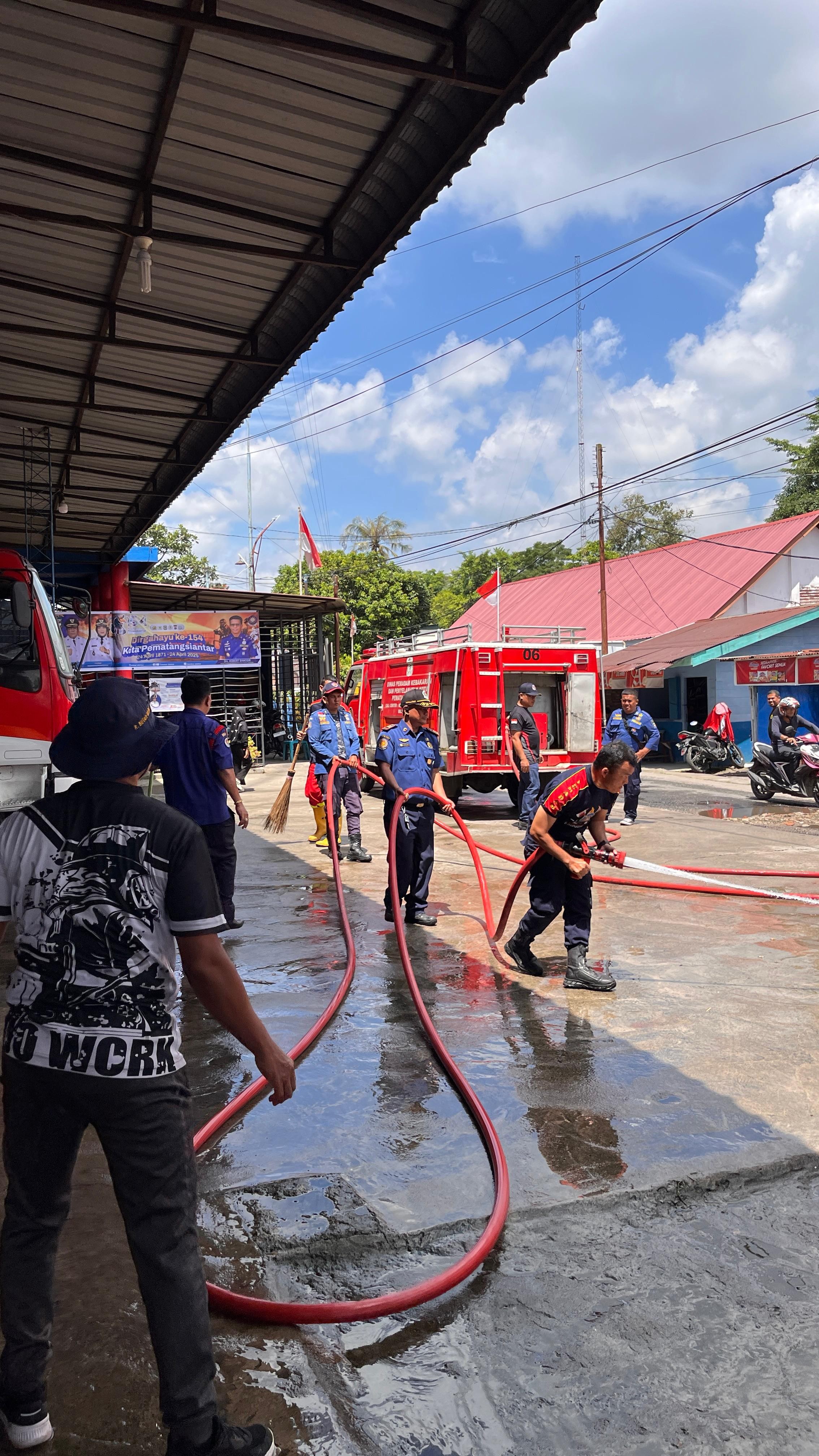 Gotong Royong Kebersihan Lingkungan dalam rangka memperingati Hari Jadi Kota Pematangsiantar Ke-154