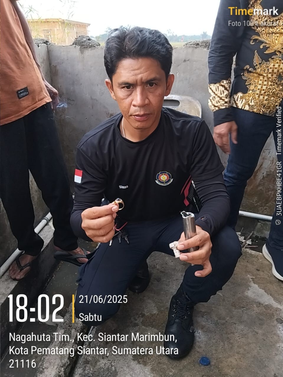 Evakuasi cincin emas miliki warga masuk ke dalam Westafel Cuci Tangan di  Gereja HKBP Sintanauli