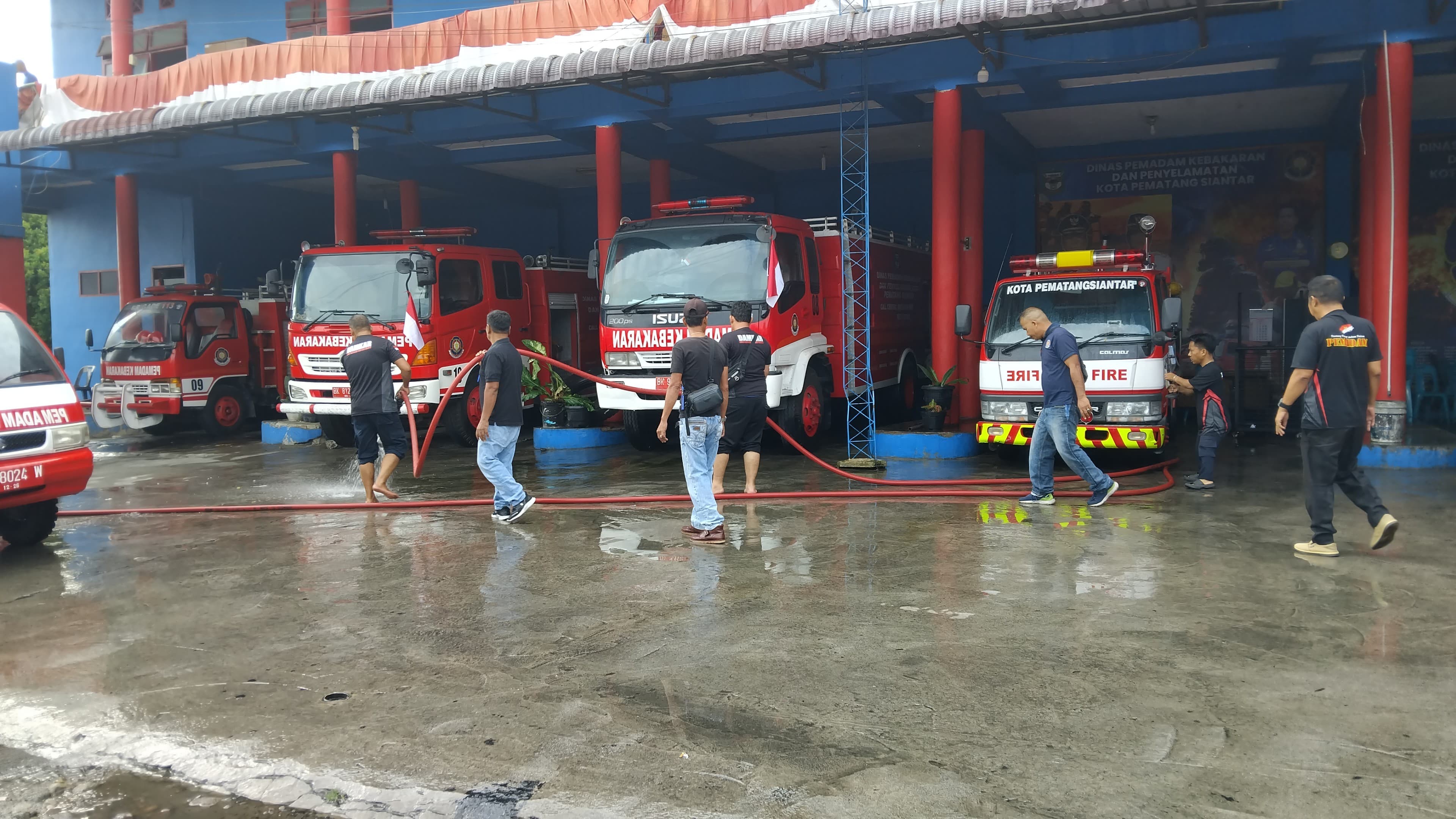 kegiatan korve yang bertujuan untuk menumbuhkan kebersamaan dalam hal kepedulian menjaga lingkungan 