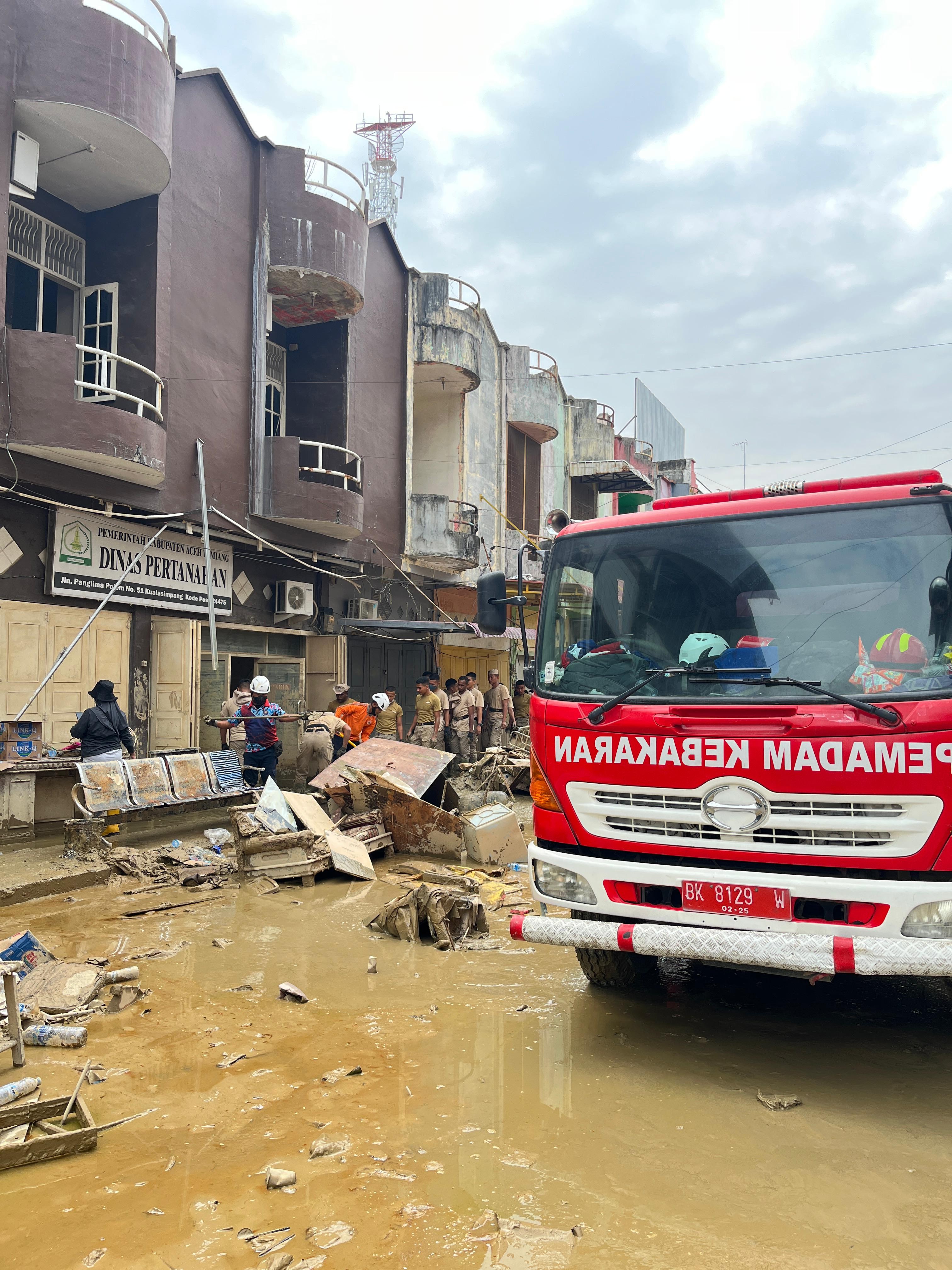 Kepala Dinas Pemadam Kebakaran dan Penyelamatan Kota Pematangsiantar   Bapak Herri Okstarizal, S.H.,