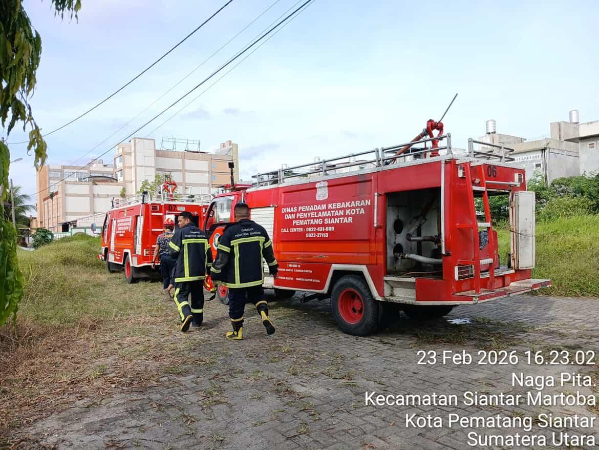 Menerima informasi kebakaran Lahan di  Jl. Rakutta Sembiring